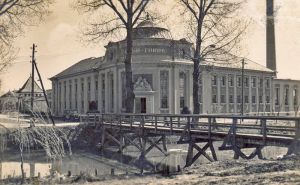 Bekescsabai arpad furdo 06.jpg