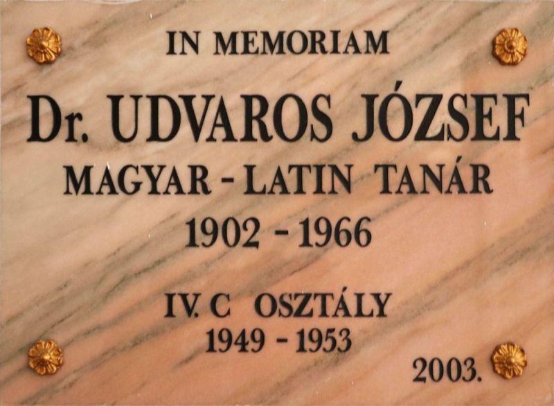 Fájl:Bekescsaba udvaros jozsef emlektabla.jpg