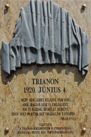 Bekescsaba trianon emlektabla.jpg