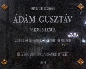 Bekescsaba korosok volgye latogatokozpont adam gusztav emlektabla.jpg