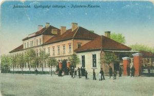 Gyalogsági laktanya