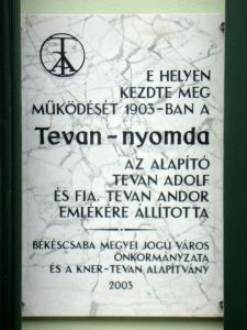 Tevan-nyomda emléktábla (2013)