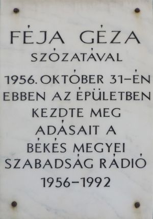 Bekescsaba szabadsag radio emlektabla.jpg