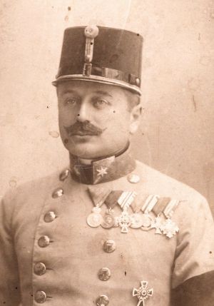 Hazay sternschuss janos 01.jpg