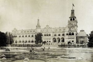 A szabadkígyósi Wenckheim-kastély. A felvétel 1895–1899 között készült