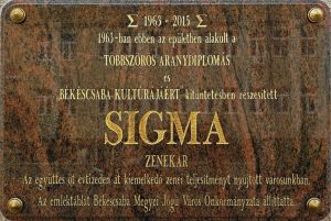 Bekescsaba sigma zenekar emlektabla.jpg