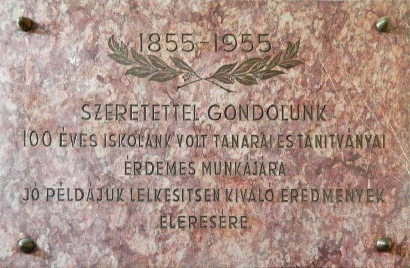 Fájl:Bekescsaba evangelikus gimnazium emlektabla 02.jpg