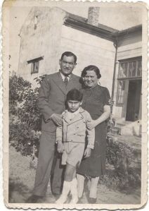 Hirsch Gábor szüleivel 1939 körül