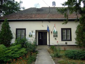 Polgármesteri Hivatal (2013)