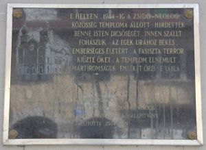 Emléktábla (2013)