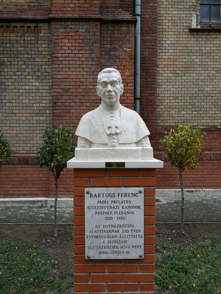 Fájl:Bekescsaba bartoss ferenc szobor.jpg