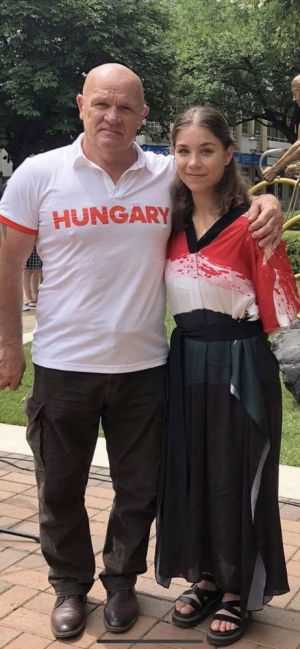 Ozbas szofi 03.jpg