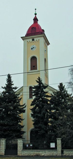 Bekescsaba erzsebethelyi evangelikus templom 01.jpg