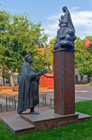 Bekescsaba szent istvan szobor 01.jpg