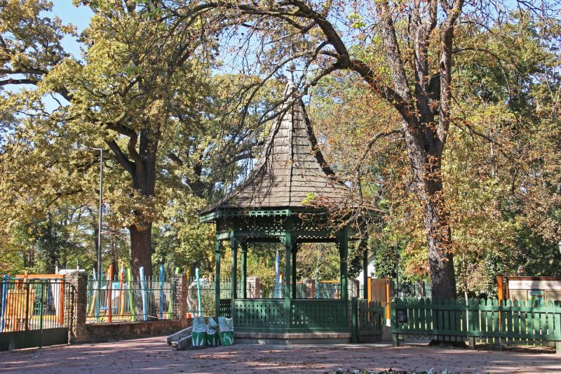 Fájl:Bekescsaba szechenyi liget 03.jpg